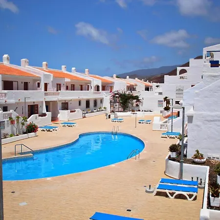 Apartment Bright &charming Studio Ocean View Los Cristianos Wifi Arona (Tenerife)
